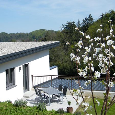 Ferienwohnung Haus Schlossbergblick Leutschach Exterior foto